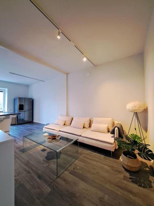 Renovated 64m2 Apartment Helsinki
